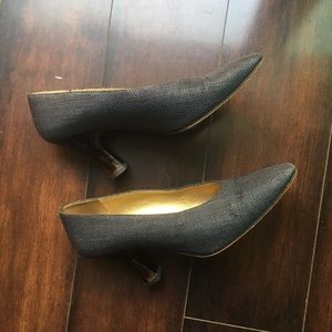 Yves Saint Laurent pump with translucent heel